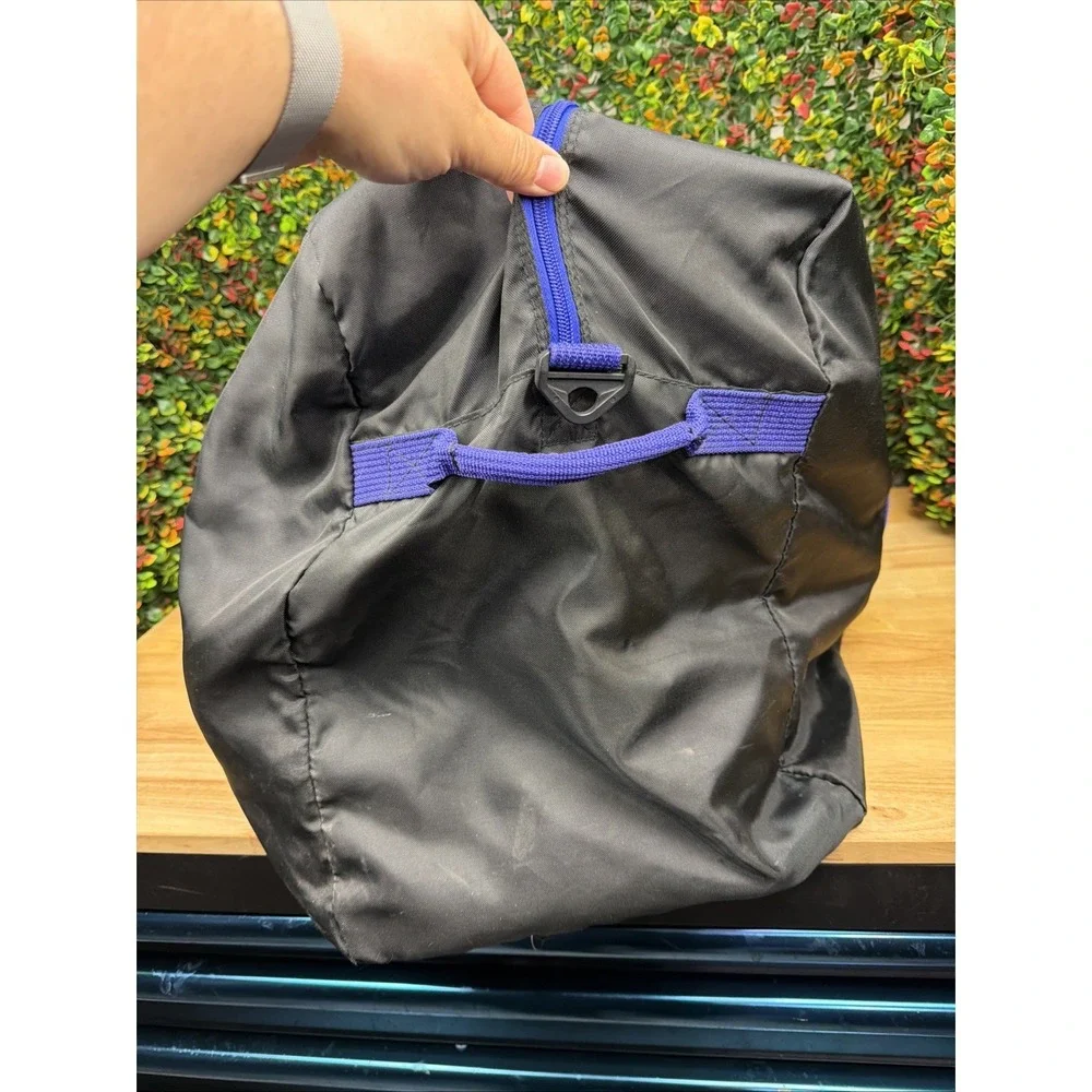 NIKE Spell Out Swoosh Athletic Duffle Gym Bag 80s 90s‎ Gray Tag Rare Vintage VTG